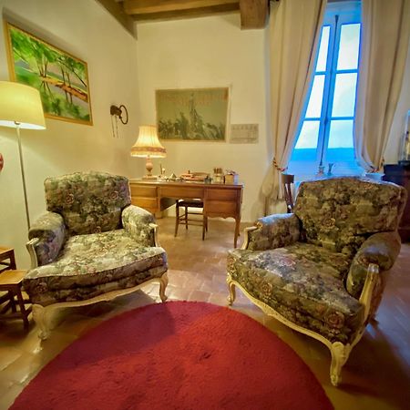 Maison De Noble Nicolas Авалон Екстериор снимка